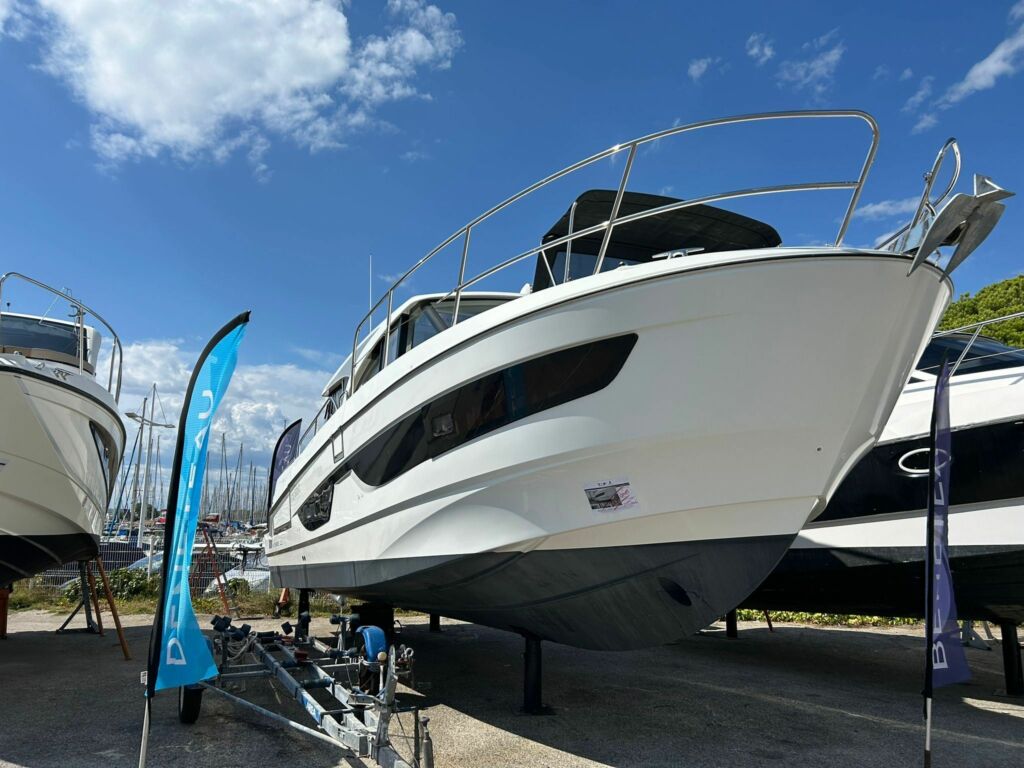 ANTARES-11-BENETEAU-8