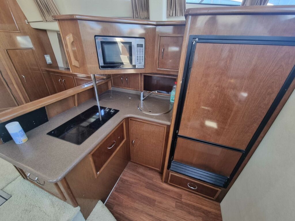 Carver-380-4