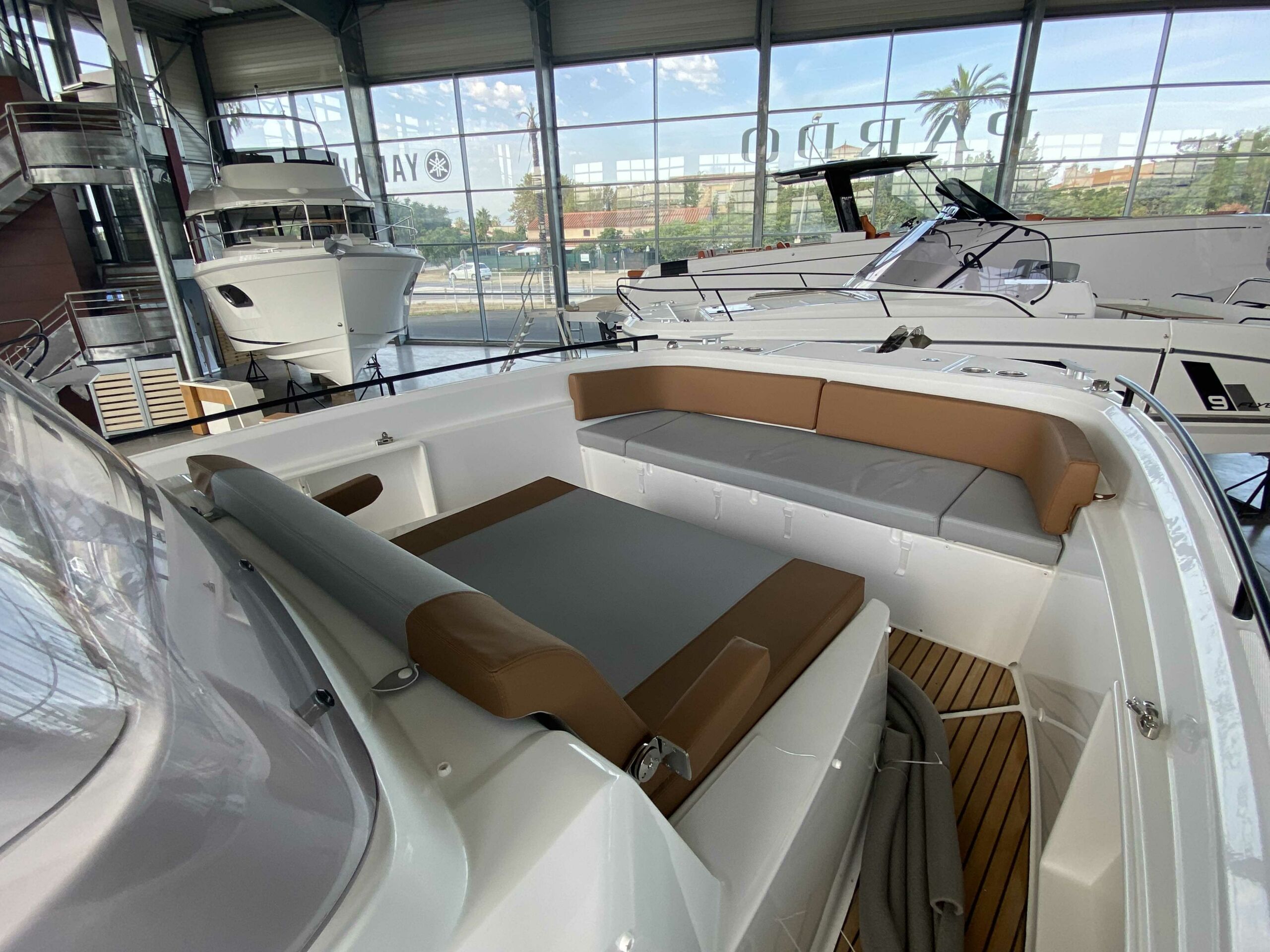 FLYER-9-SPACEDECK-3-1