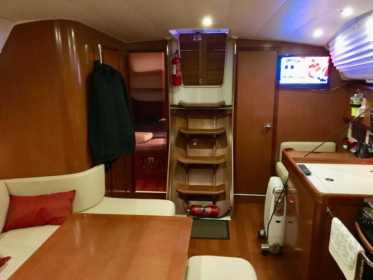 oceanis_40_interieur