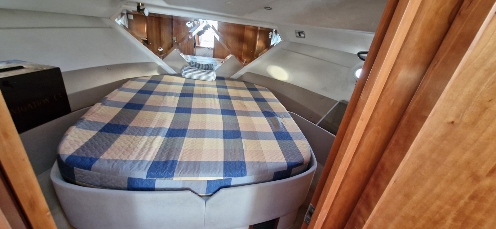 st_boats_cabine_avant-1