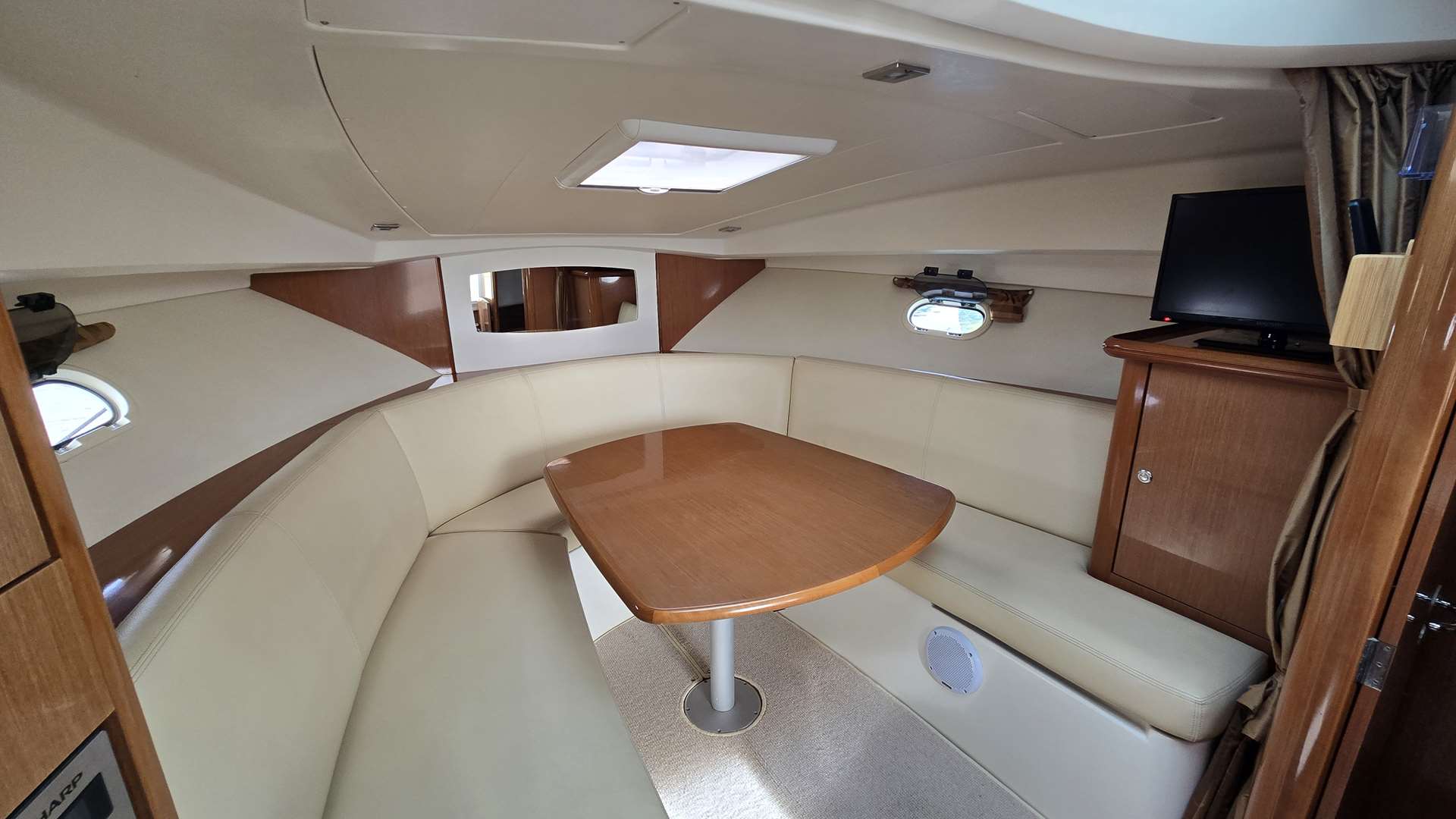 PRESTIGE-30S-57-1