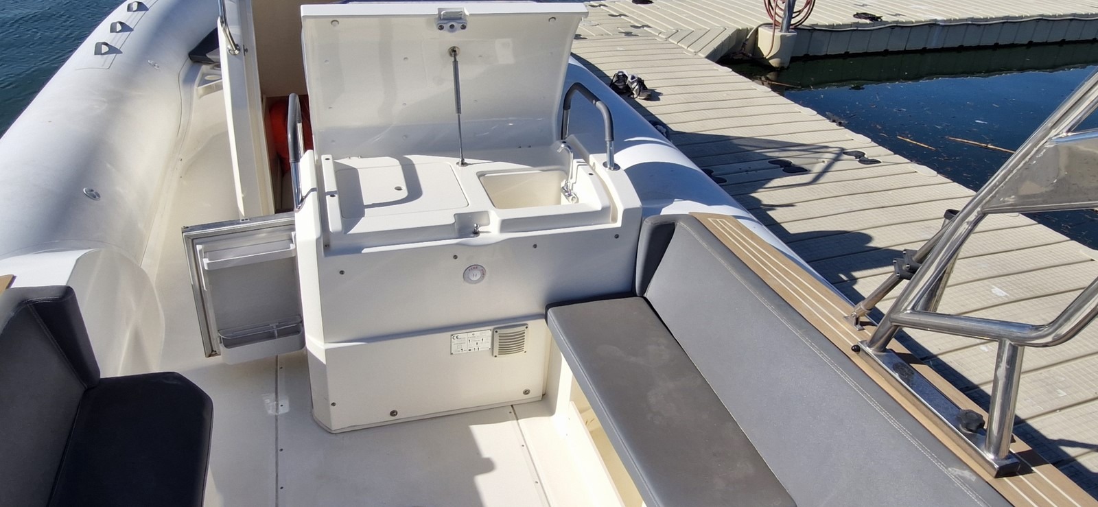capelli_tempest_800_frigo_de_cockpit