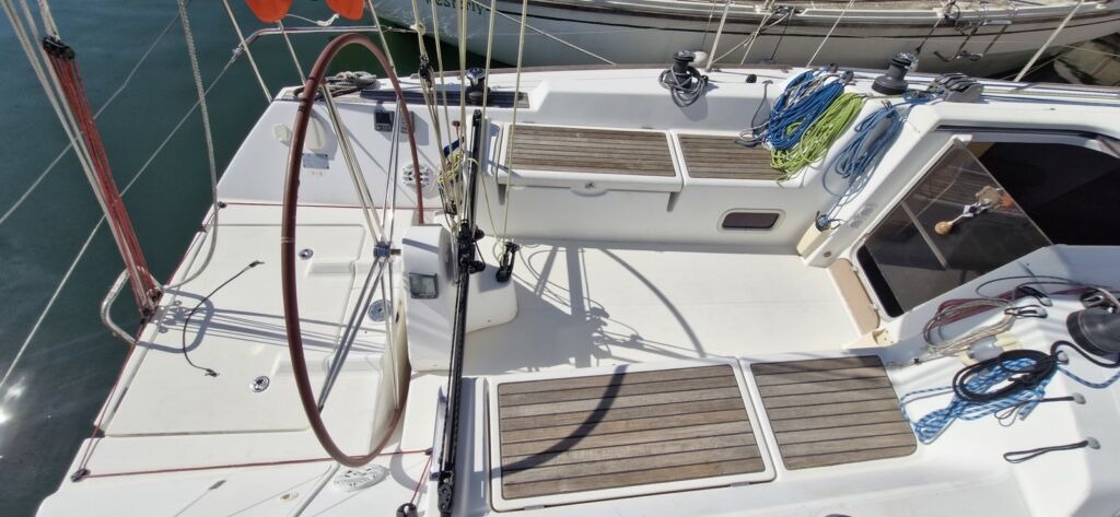 first_34.7_cockpit
