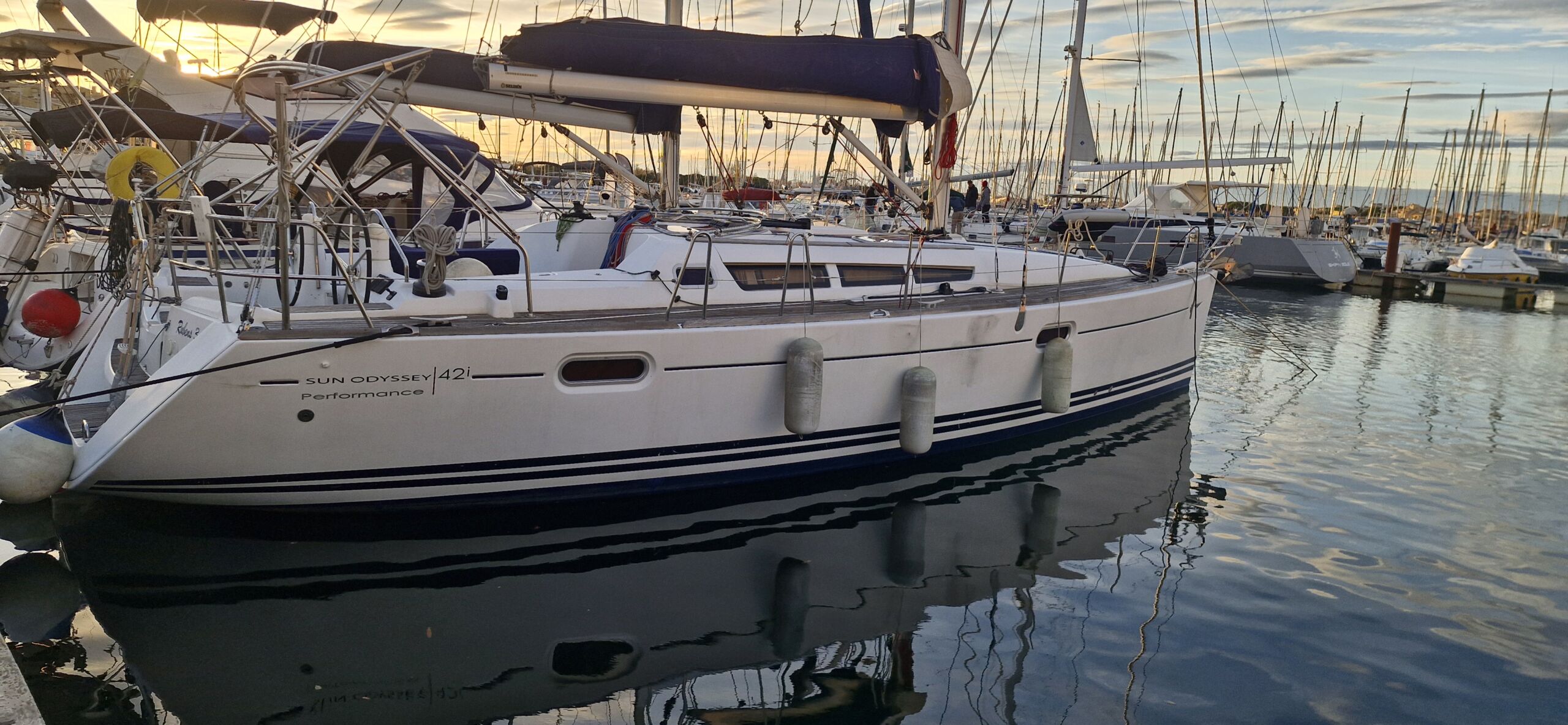 jeanneau_sun_odyssey_42i_performance_occasion_occitanie